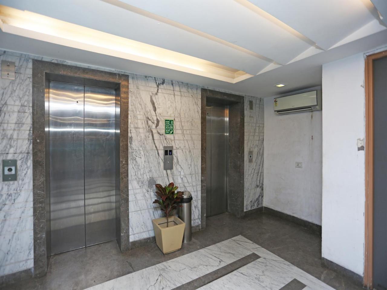 Capital O 10212 Hotel West Willows Xanadu كولكاتا المظهر الخارجي الصورة