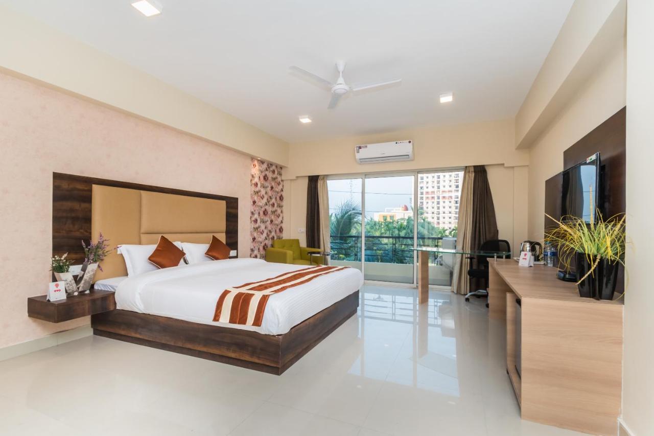 Capital O 10212 Hotel West Willows Xanadu كولكاتا المظهر الخارجي الصورة